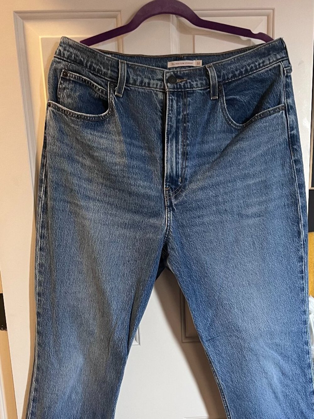 Levi's Girlfriend Straight Jeans